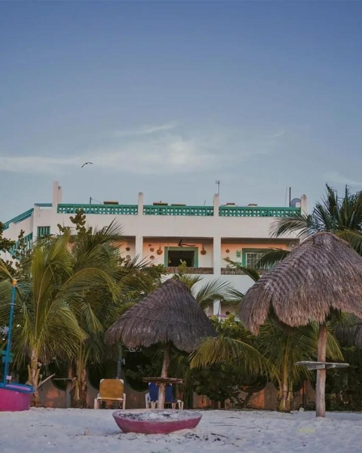 Hotel Gutierrez セレストゥン エクステリア 写真