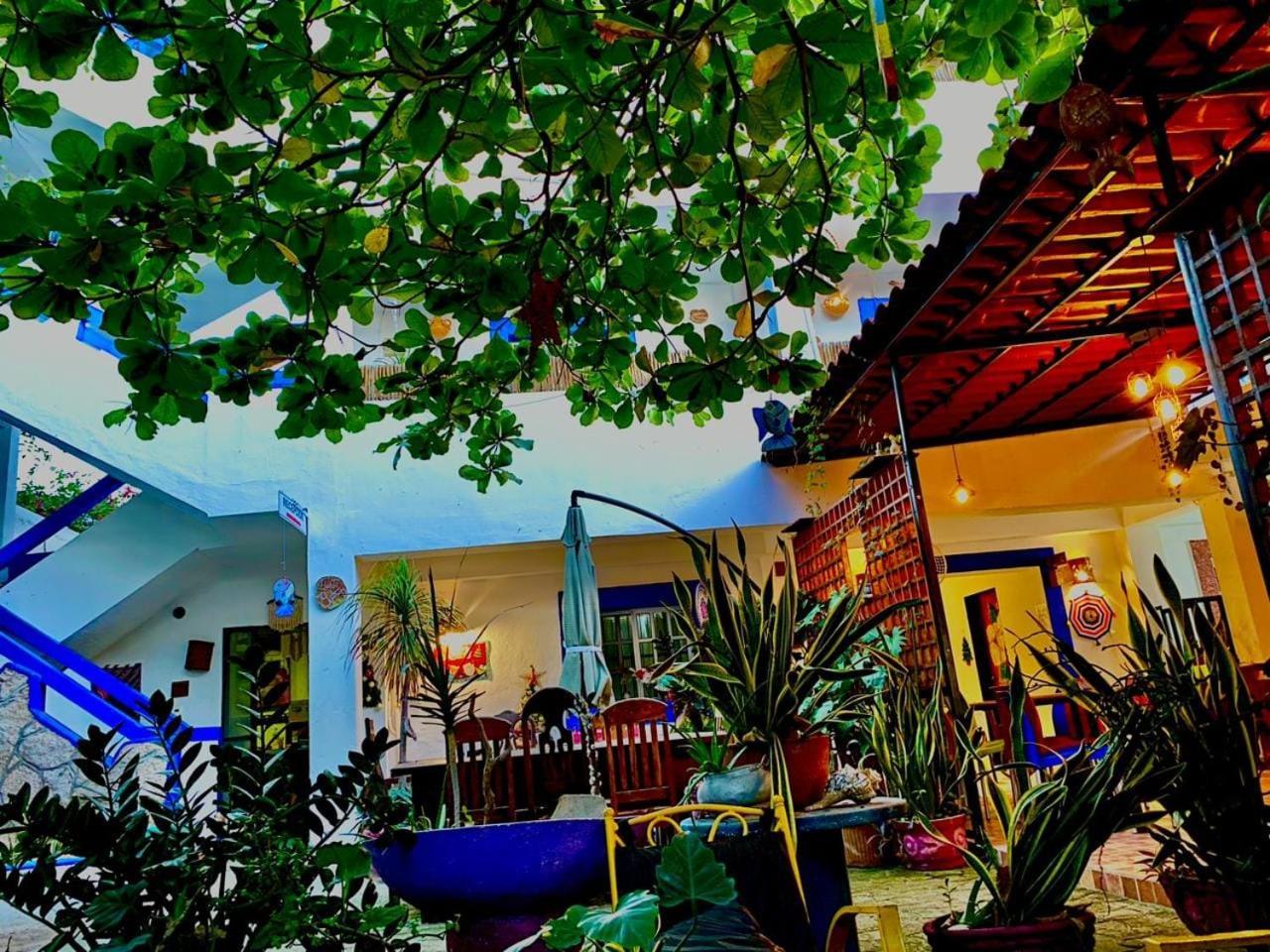 Hotel Gutierrez セレストゥン エクステリア 写真