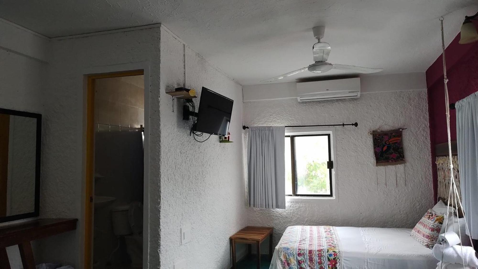 Hotel Gutierrez セレストゥン エクステリア 写真