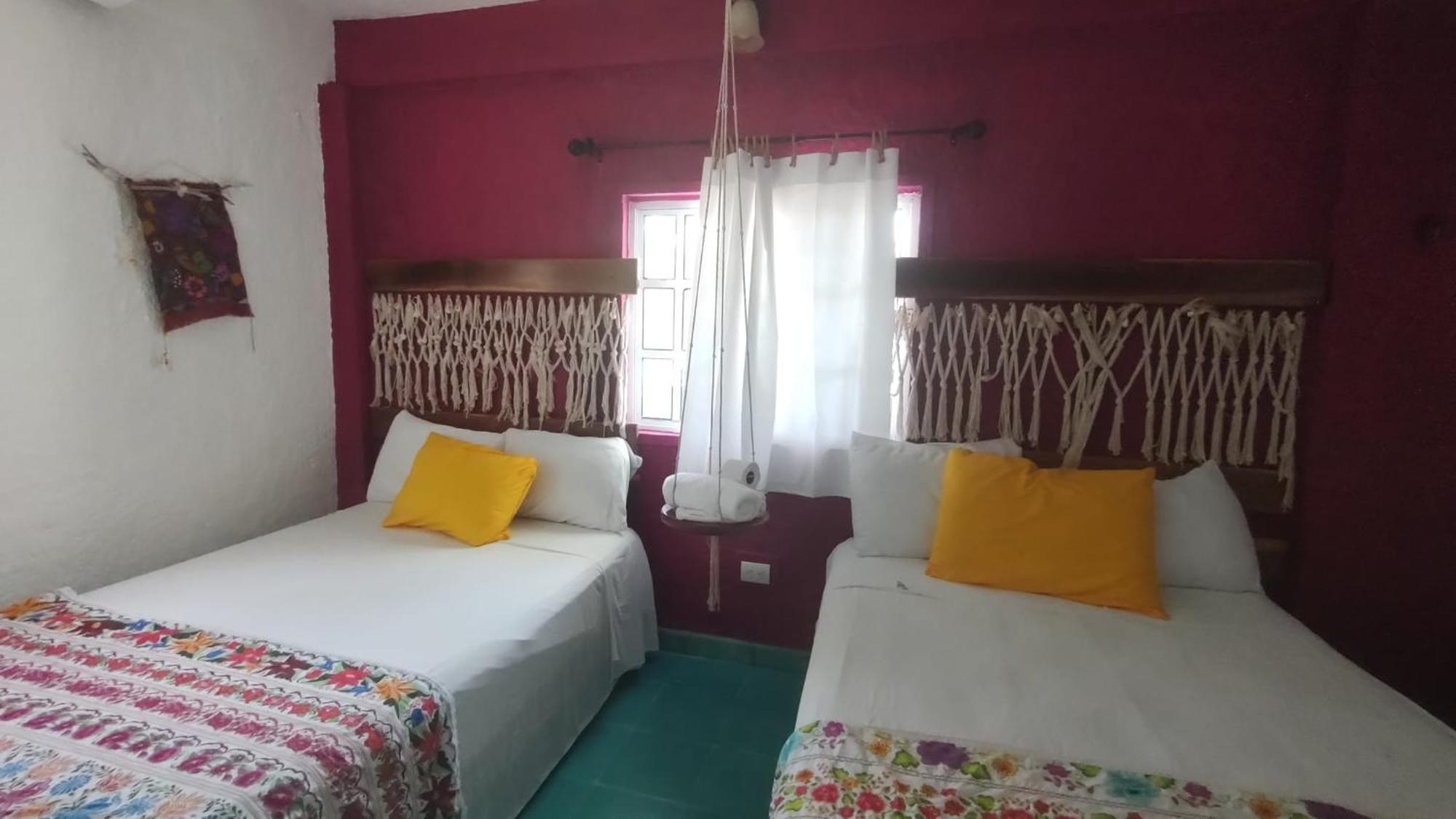 Hotel Gutierrez セレストゥン エクステリア 写真